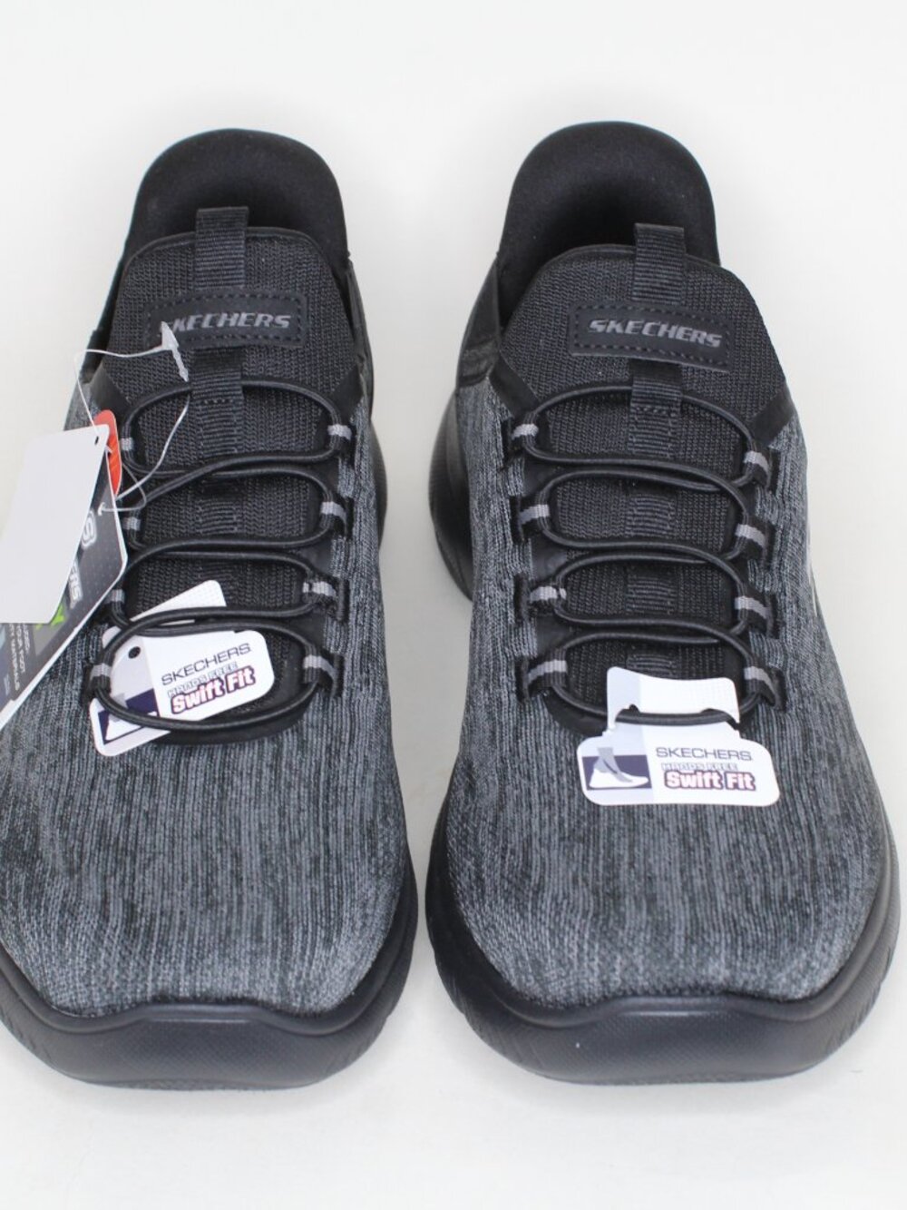Skechers Hands Free Swift Fit Memory Foam Sneaker Black Women's Size 9 Wide New